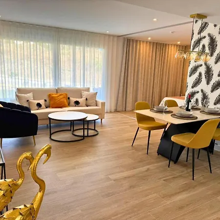 Apartmán Alcazaba Lagoon & Private Costa Del Sol