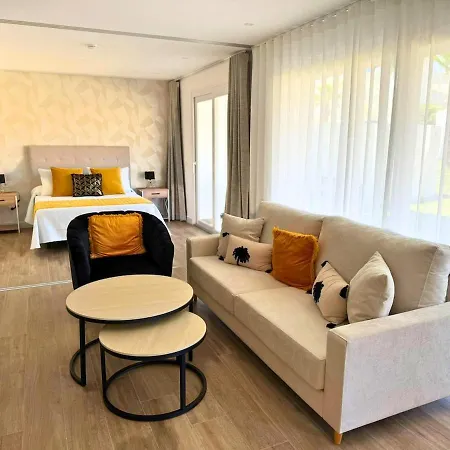 Apartmán Alcazaba Lagoon & Private Costa Del Sol *
