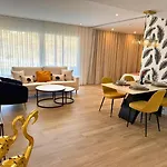 Apartment Alcazaba Lagoon & Private Costa Del Sol