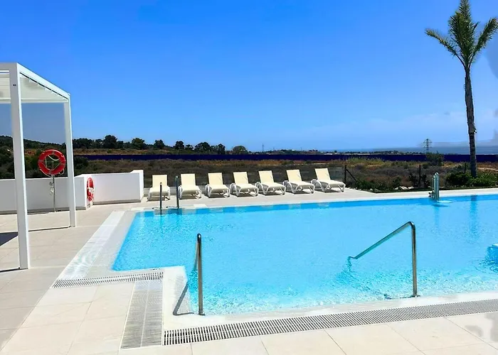 Alcazaba Lagoon & Private Costa Del Sol *